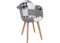 ΠΟΛΥΘΡΟΝΑ ΥΦΑΣΜΑ ΛΕΥΚΟ PATCHWORK ΜΕ ΞΥΛΙΝΑ ΠΟΔΙΑ